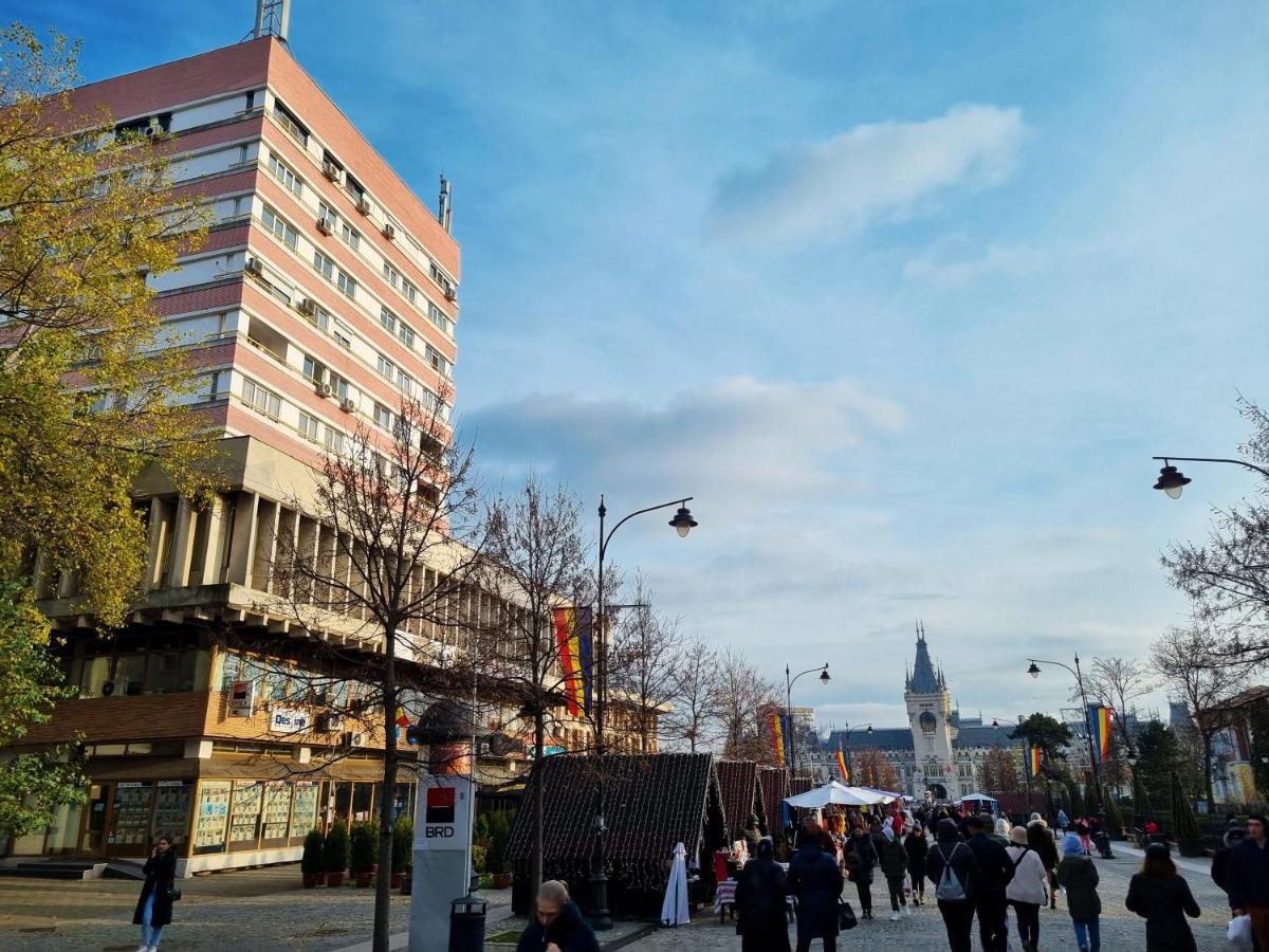 Inima Iasului - Central View Apartment 雅西 外观 照片
